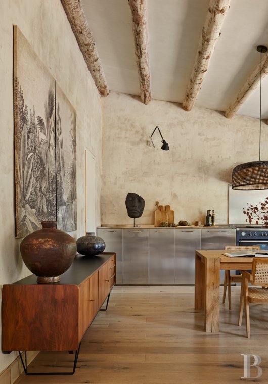 En Catalogne, dans l’arrière-pays de l’Empordà,  une vaste « masia » rénovée en plusieurs maisons - photo  n°10